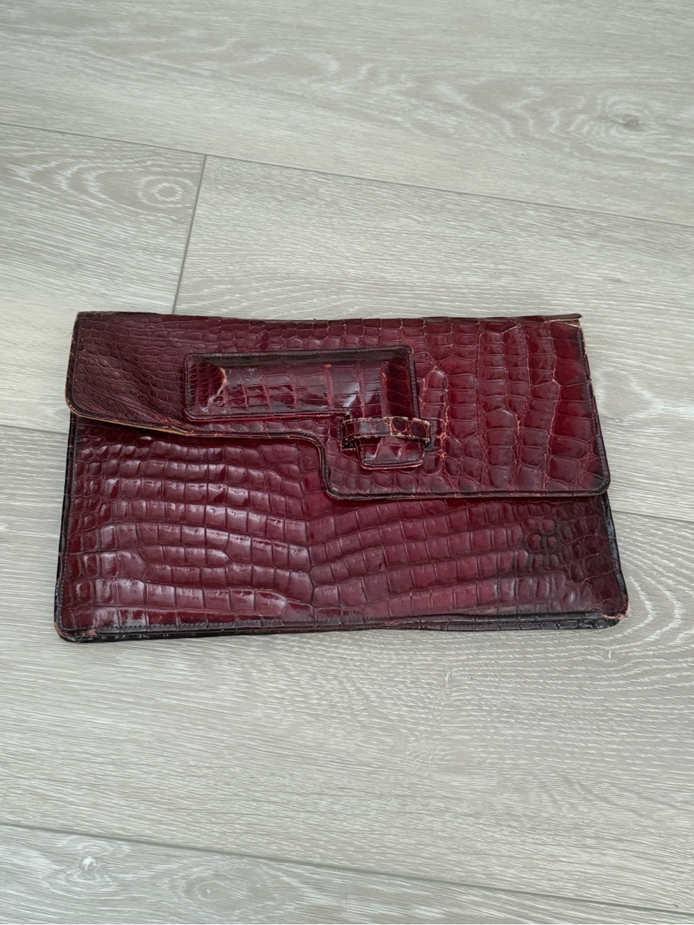 Vintage 1940s 50s Burgundy Genuine Crocodile Alligator Clutch Handbag